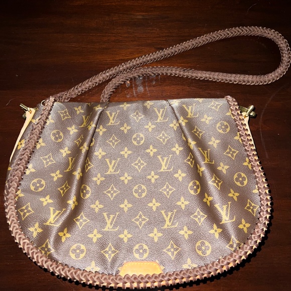 Vintage boho Louis Vuitton Bags Louis Vuitton Vintage Purse Poshmark